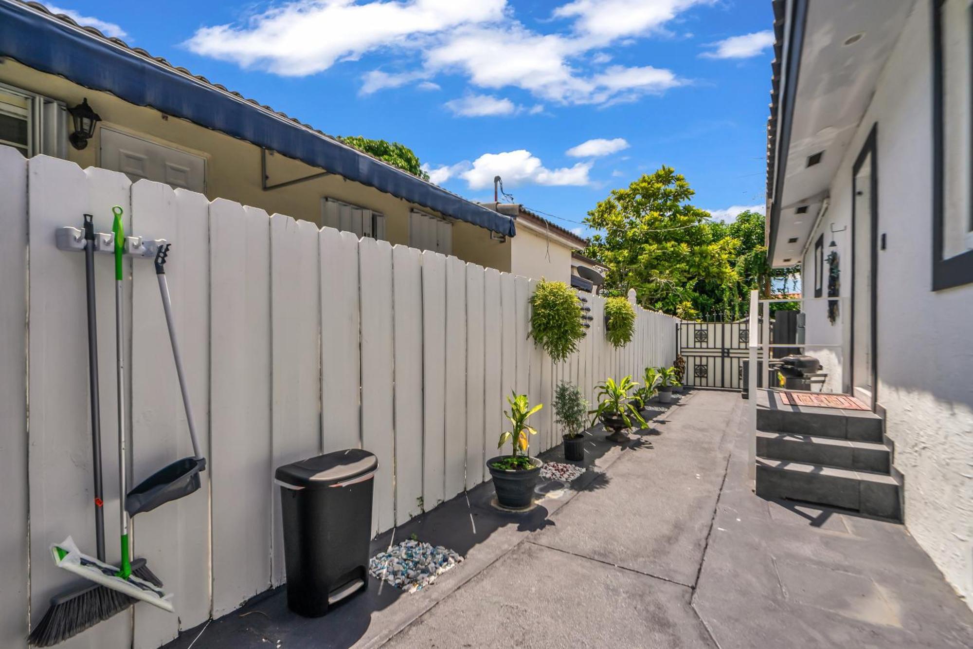 Little Gables Studio-Your Miami Escape-10Min Airport Exterior foto