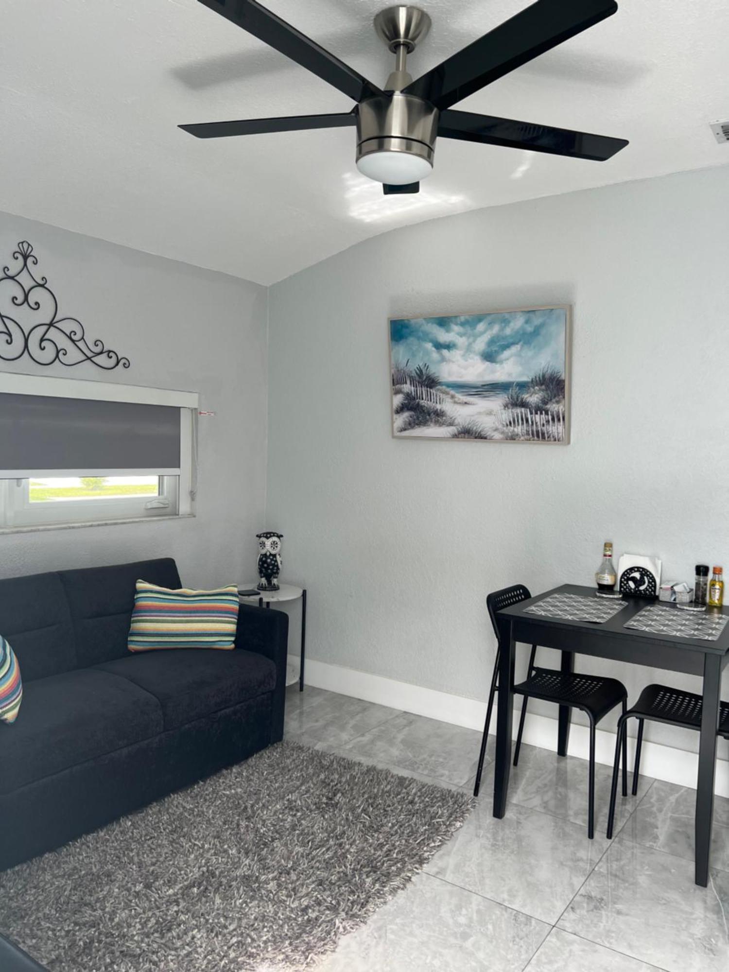 Little Gables Studio-Your Miami Escape-10Min Airport Exterior foto